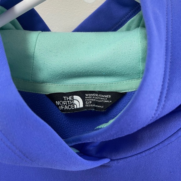The North Face Vibrant Blue Hoodie Pullover Sweatshirt - Picture 2 of 4